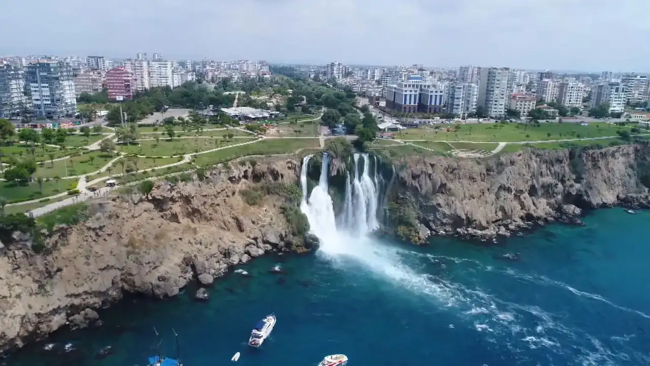 Antalya’nın 9 Kilometrelik Doğa Harikası! 7